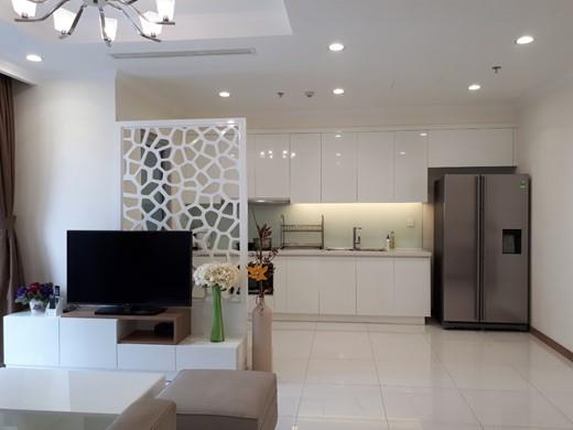 vinhomes central park apartment for rent in binh thanh district hcmc BT105L3000 (11)